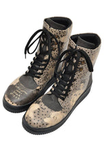 Cargar imagen en el visor de la galería, FUTURE BOOTS <br> Black Dress