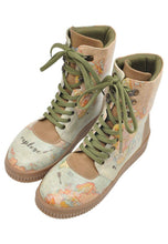 Cargar imagen en el visor de la galería, FUTURE BOOTS <br> Explore