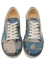 Cargar imagen en el visor de la galería, SNEAKERS <br> Meet Me Halfway