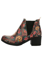 Cargar imagen en el visor de la galería, EVE BOOTS FKL <br> Beauty In The Broken